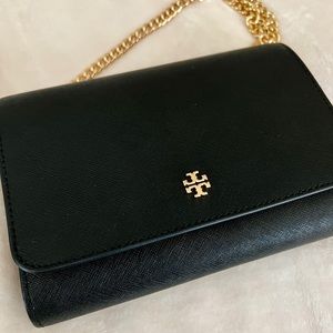 Tory Burch Emerson Chain Wallet (NWT)